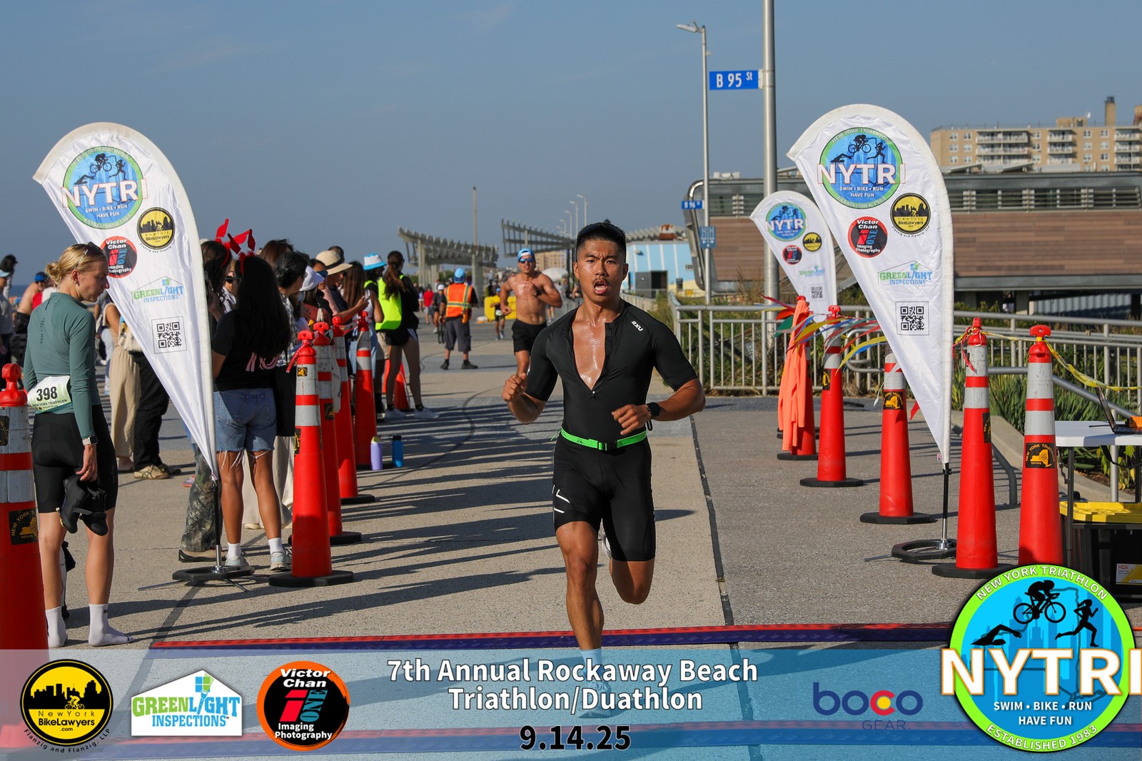 NYTRI_14SEP25_BRP-889-X3